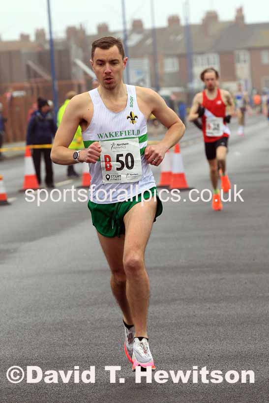 Senior mens 12 Stage 2023 Northern Mens 12 stage and Womens 6 Stage Relays and Young Athletes, Redcar. Photo: David T. Hewitson/Sports for All Pics